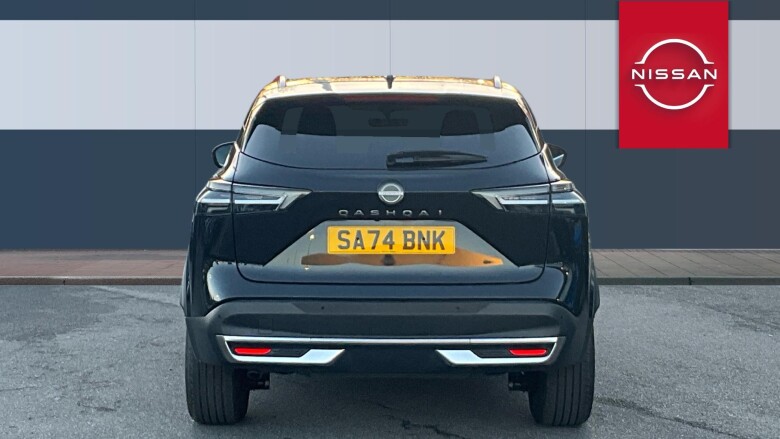 Nissan Qashqai 1.3 DiG-T MH N-Connecta 5dr Petrol Hatchback